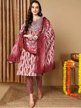 Women Grey Pure Cotton Ethnic Motifs Printed Yoke Design Kurta Trouser With Dupatta-VKSKD2043